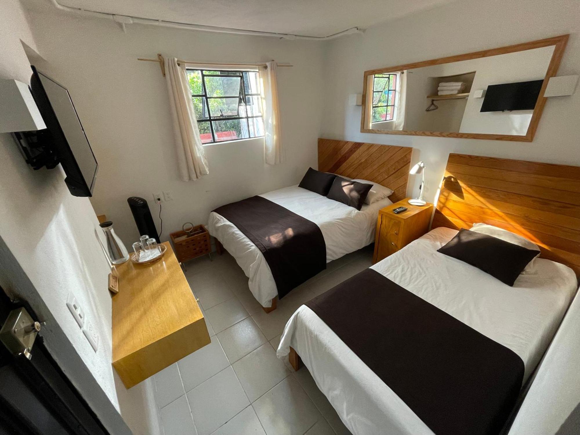 מקסיקו סיטי Hostal Roma Condesa מראה חיצוני תמונה