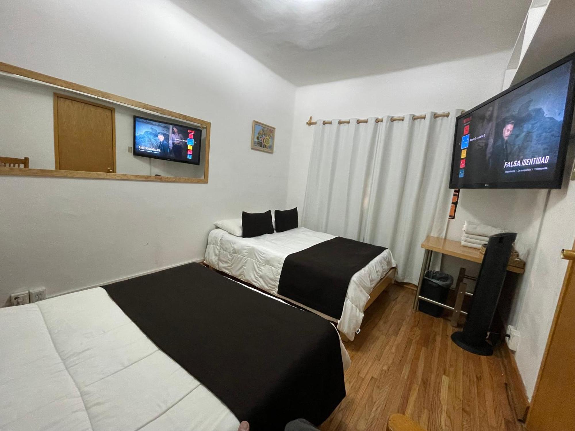 מקסיקו סיטי Hostal Roma Condesa מראה חיצוני תמונה